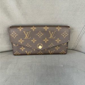 LV Sarah Wallet
